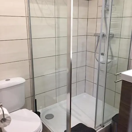 Les Portes Du Brezet Apartment *