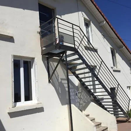 Les Portes Du Brezet Апартаменты *